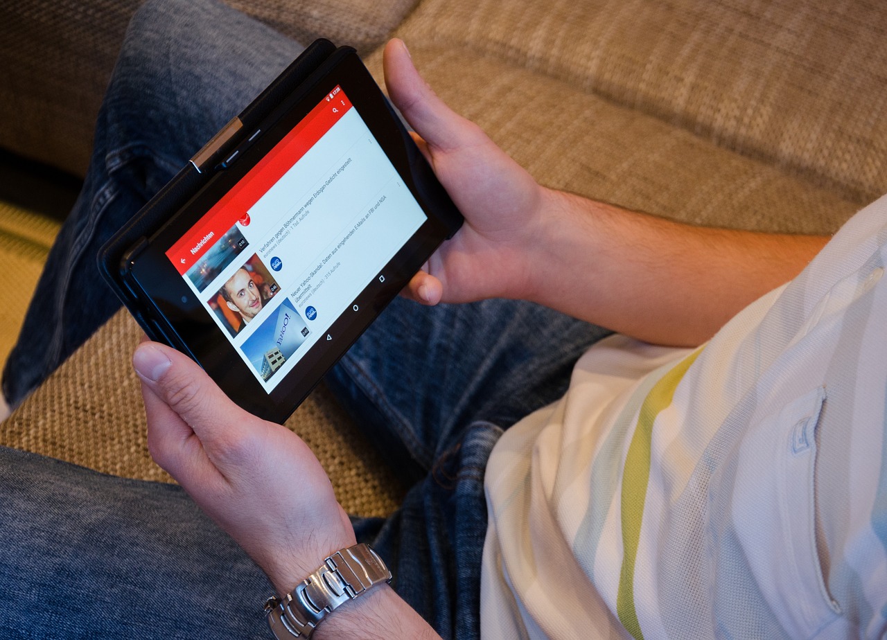 Are Online Relationships Safe?